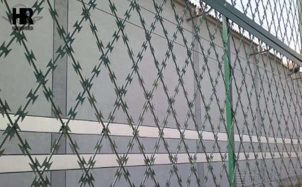 刀片刺绳成品
