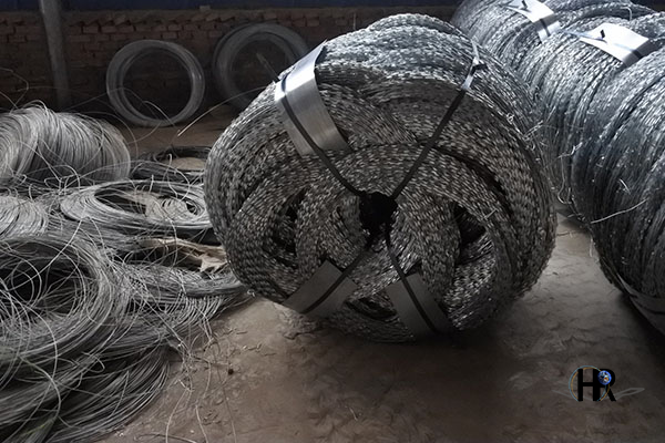 常见的三种不锈钢刺绳型号